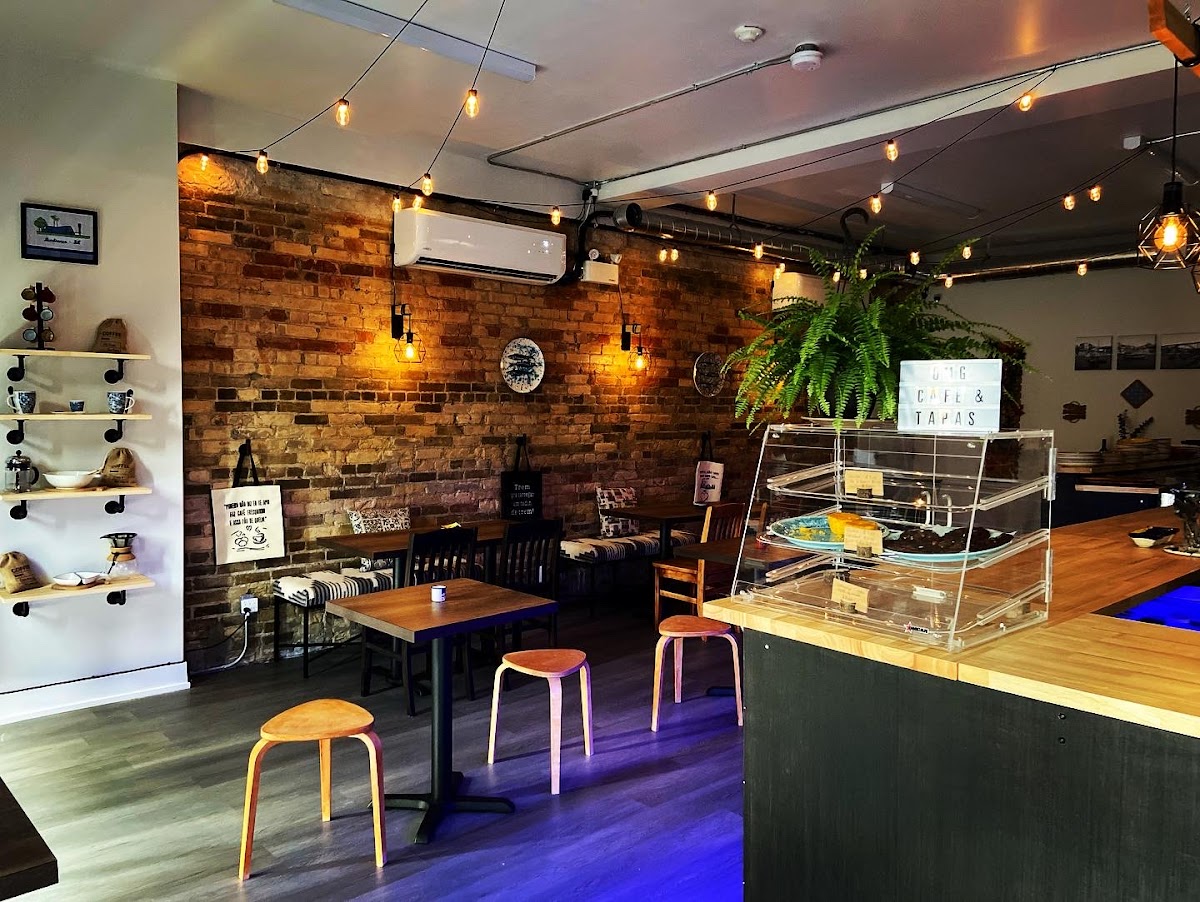 OMG Cafe & Tapas