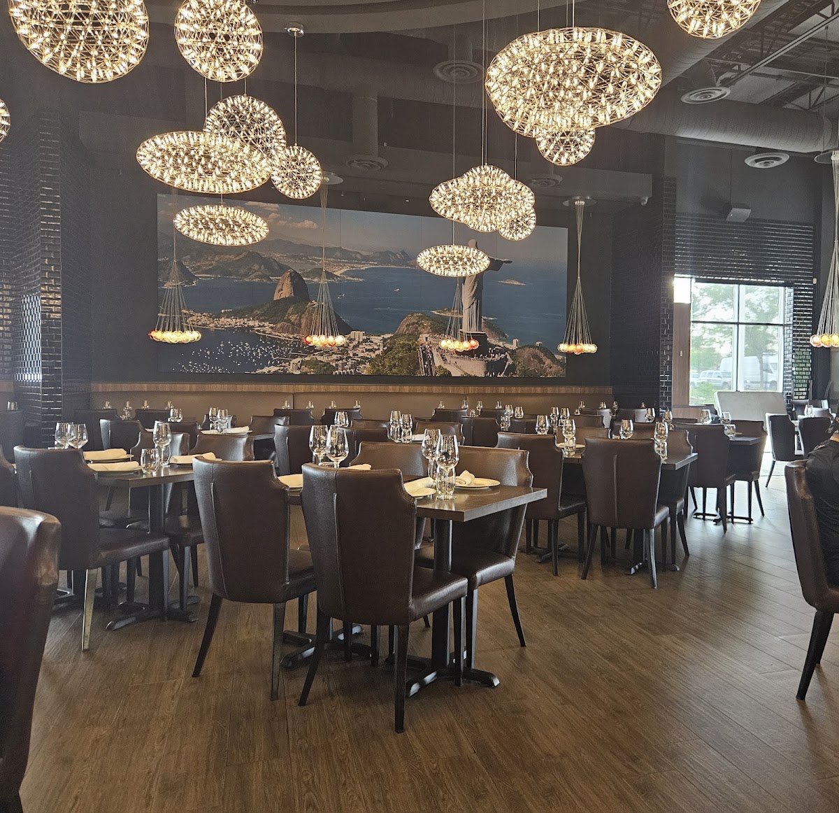 Touro Brazilian Steakhouse - Vaughan