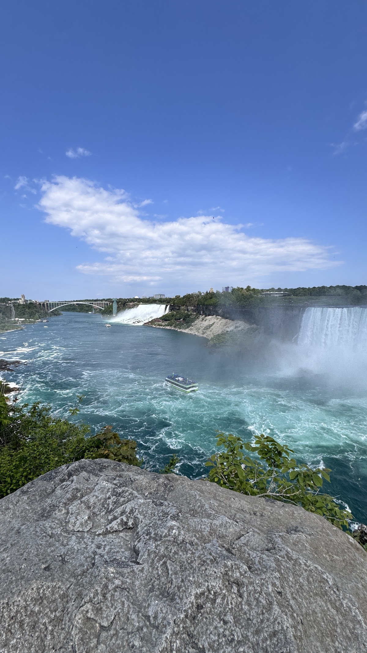 MAPLE TOURS CANADA - TRANSFER E TURISMO PARA BRASILEIROS