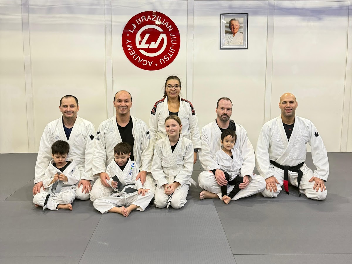 LJ BRAZILIAN JIU JITSU